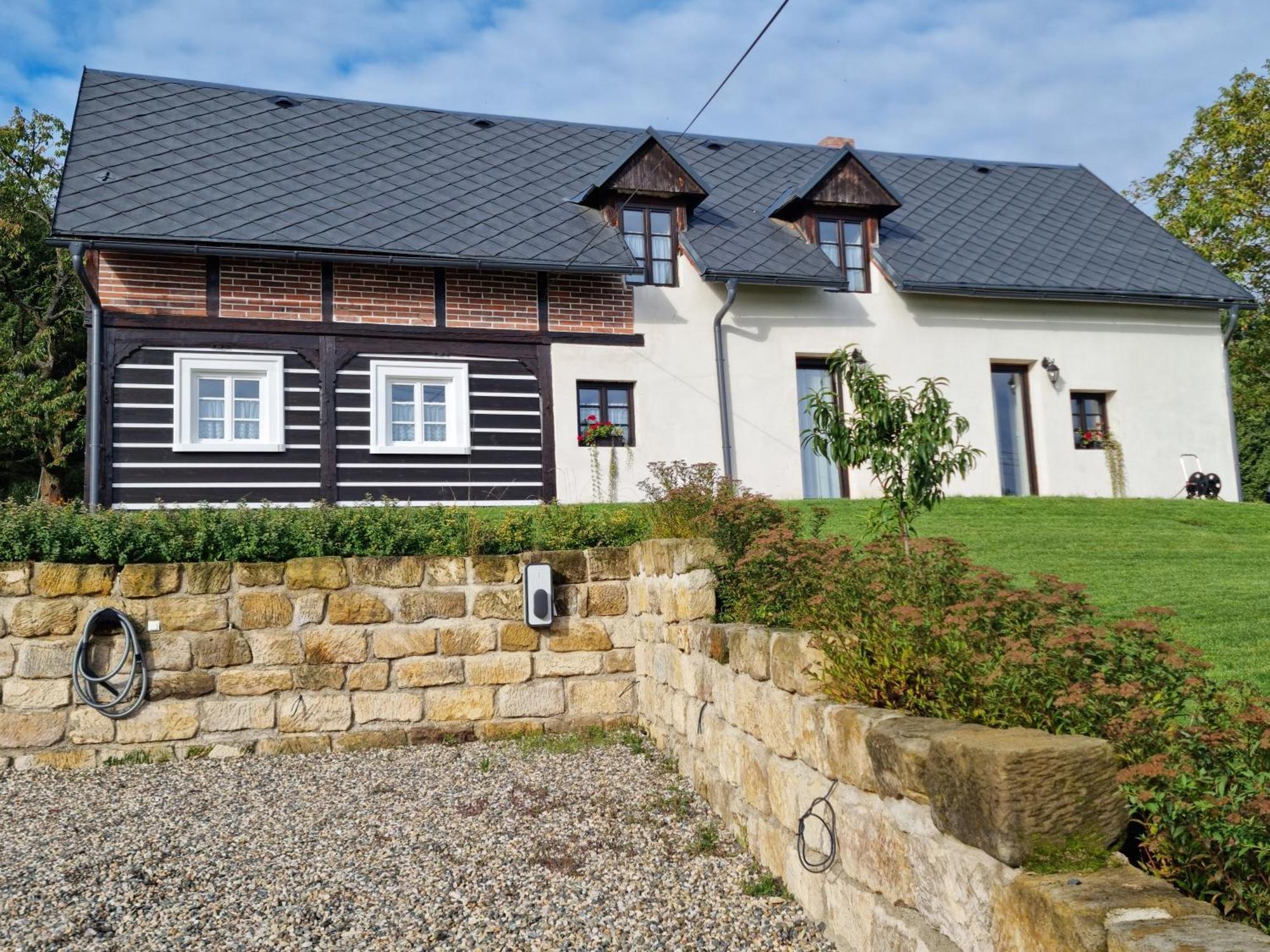 Luxusni Apartman S Krbem - Kunraticke Svycarsko Kunratice  Exterior photo