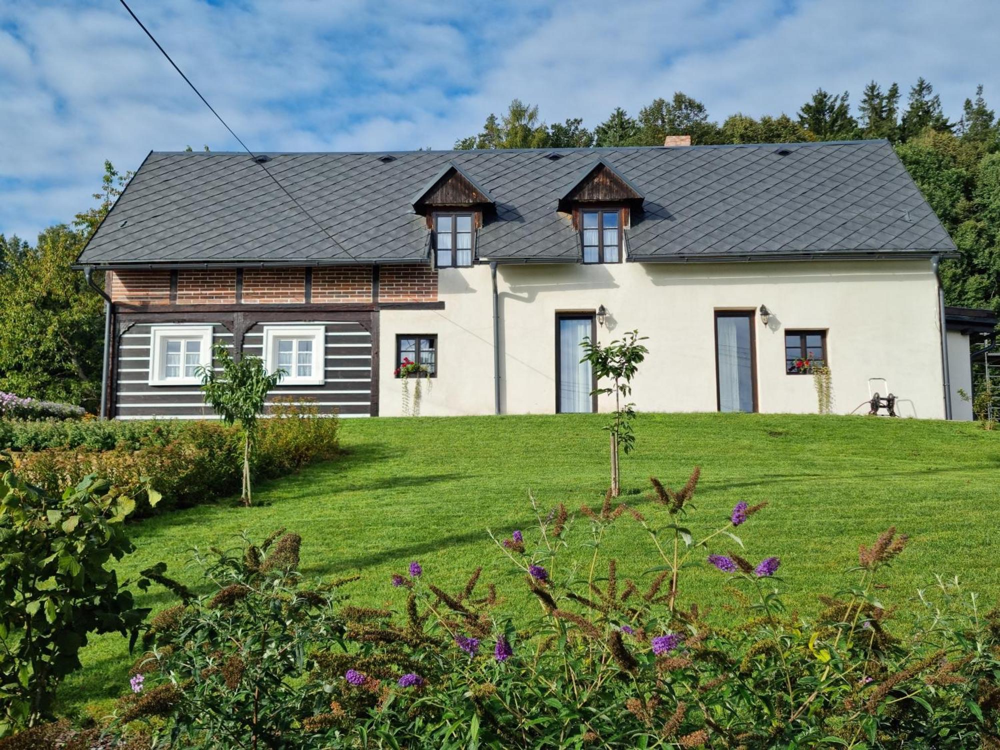 Luxusni Apartman S Krbem - Kunraticke Svycarsko Kunratice  Exterior photo