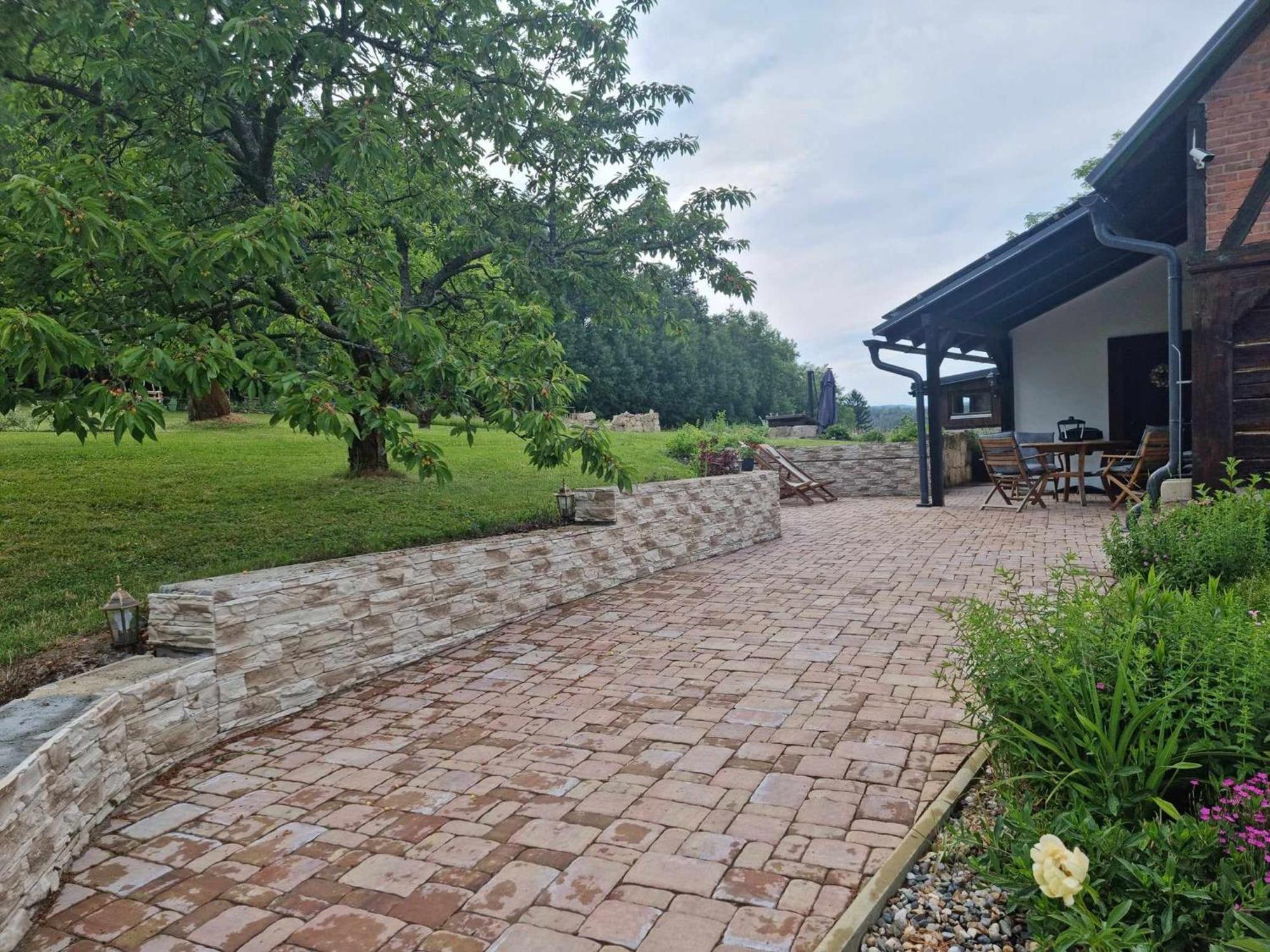 Luxusni Apartman S Krbem - Kunraticke Svycarsko Kunratice  Exterior photo